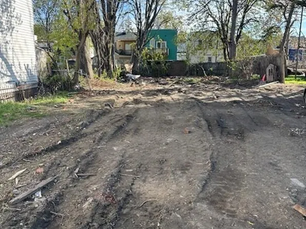 631 Clinton Avenue, Albany, NY 12206