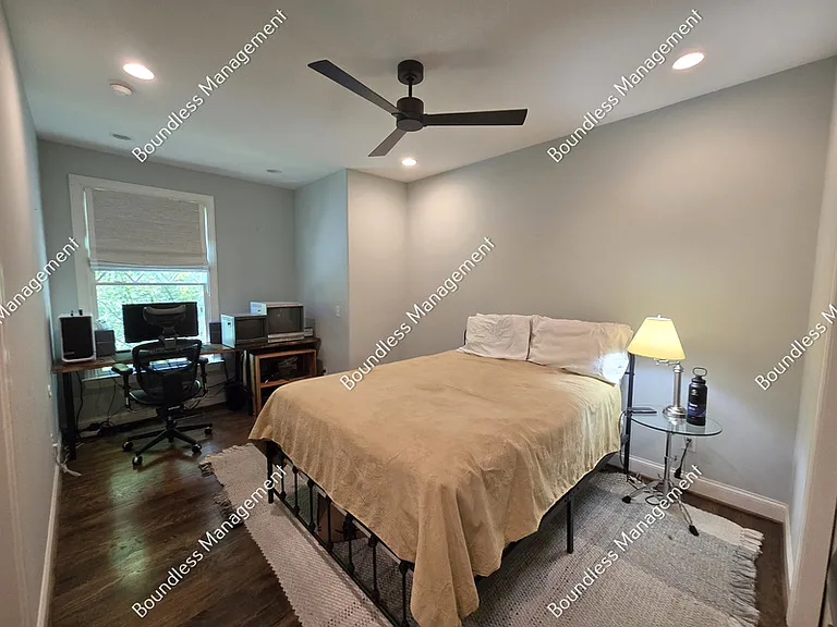 28 Bass St SE — Photo 15