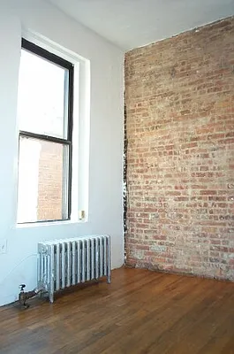 Rented by Tower Brokerage | media 31