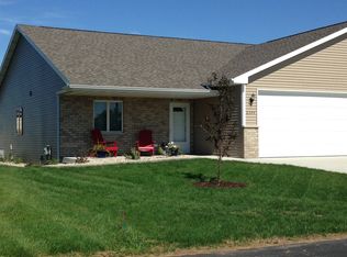 2344 Jacobsen Rd, Neenah, WI 54956