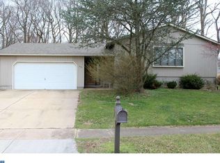 42 Stature Dr, Newark, DE 19713