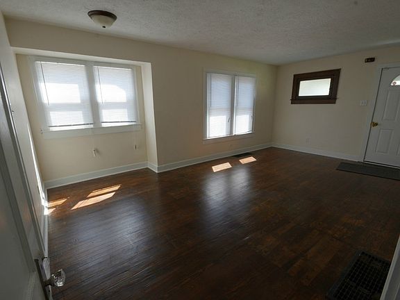 2nd image of 1205 N Denny St