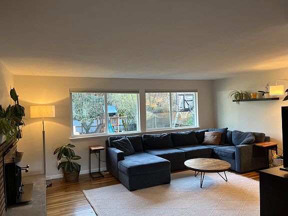 Upstairs living room.