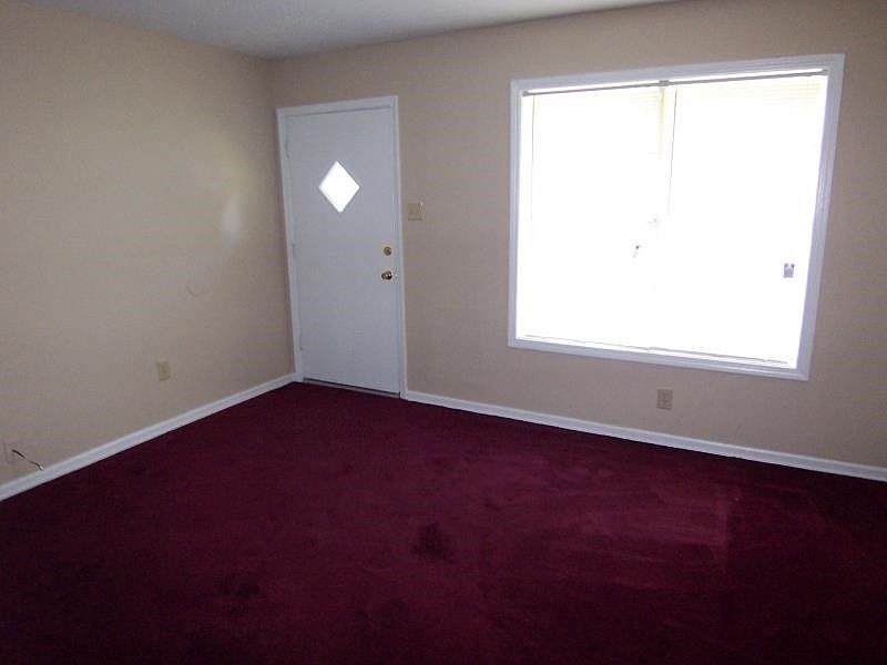 2nd image of 2181 Chattering Ln