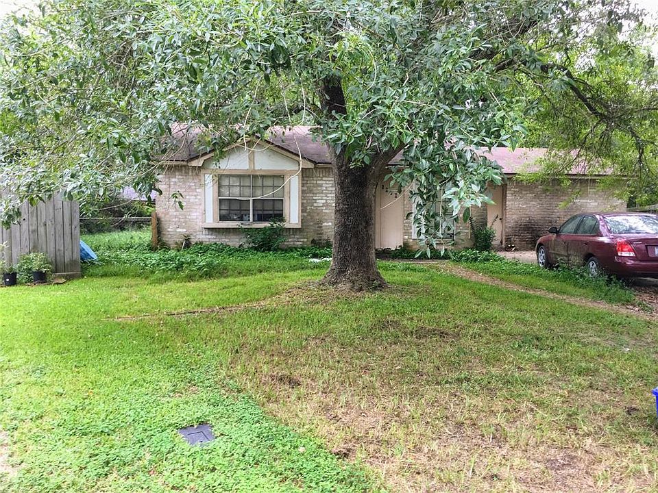 1st image of 1019 Stoneleigh Ct