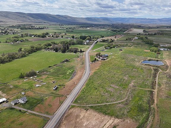4th image of Nka Ahtanum Rd