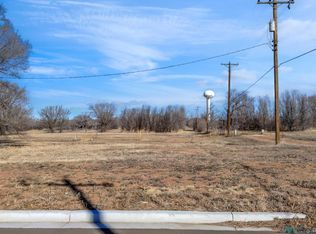 1520 Arbor Dr, Clovis, NM 88101