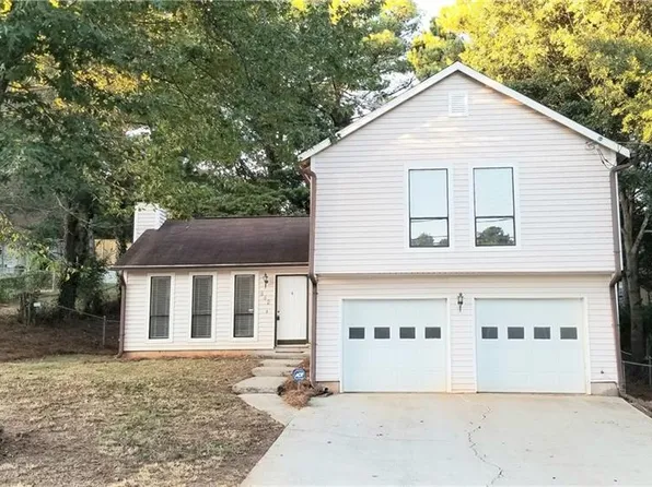 849 Cadet Ct, Lilburn, GA 30047