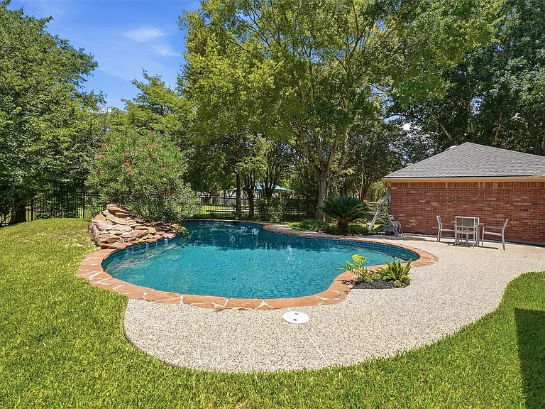 3319 Vista Lake Dr — Photo 18