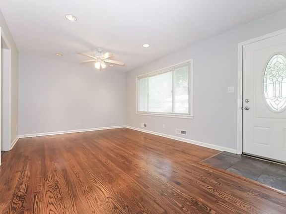 3rd image of 12811 12th St