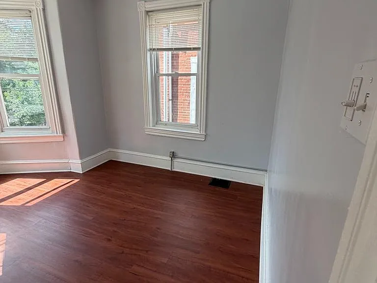 64 W Sharpnack St — Photo 24