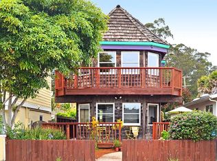 41 Rockview Dr, Santa Cruz, CA 95062