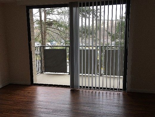 1st image of 3101 S Manchester St APT 210
