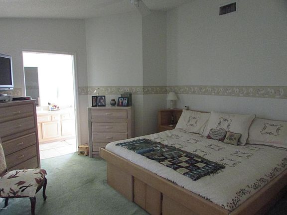 5th image of 1698 Sutschek St NE