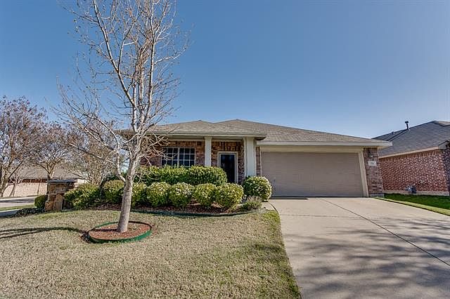 1st image of 328 Highland Creek Dr