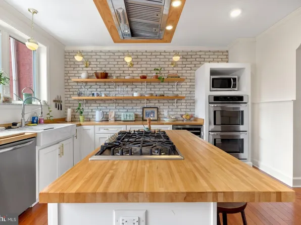 1177 S 11th St, Philadelphia, PA 19147