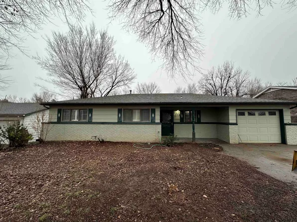 2323 Cherry St, Woodward, OK 73801