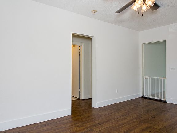 4th image of 1035 28th St N