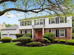 269 Purdue Ct, Paramus, NJ 07652