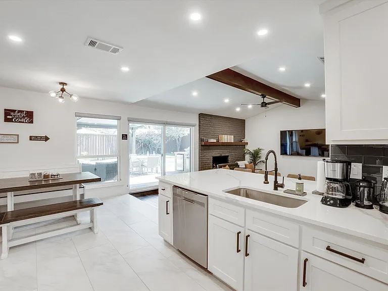 2605 Plateau Dr — Photo 14
