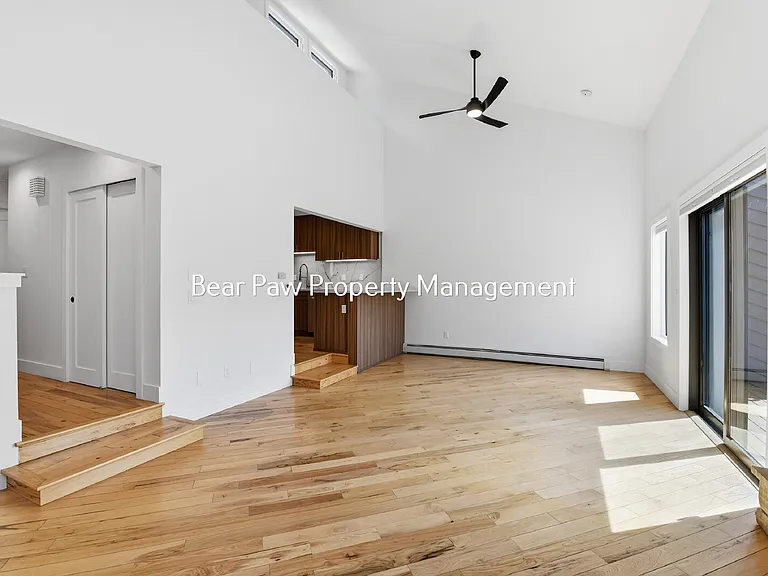 30553 Sun Creek Dr — Photo 9