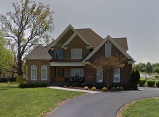 2076 Chesapeake Dr, Bowling Green, KY 42104