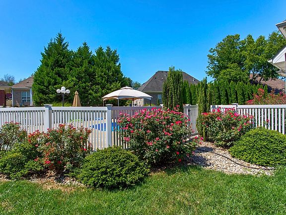 5th image of 2501 Bedford Ct