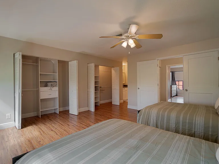 13547 Fountain View Blvd — Photo 19