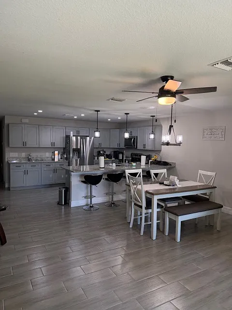 7360 Carrier Rd — Photo 2
