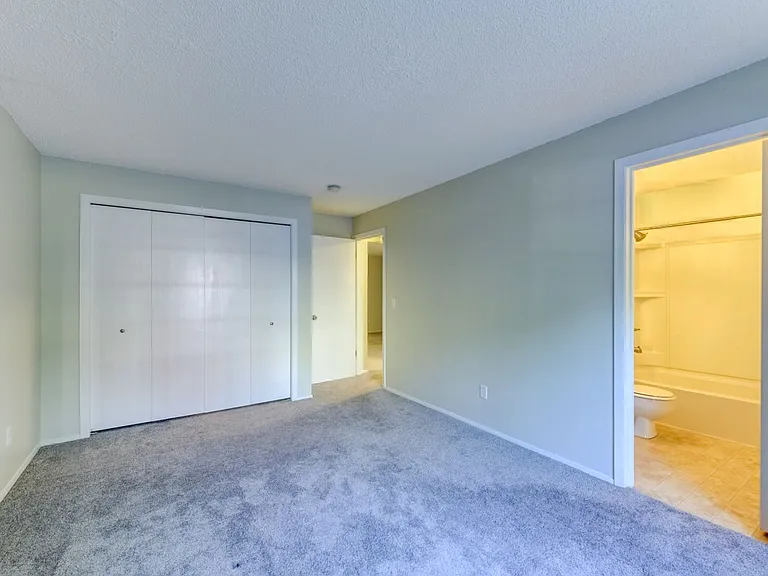 2867 Sundown Lane #105 — Photo 37