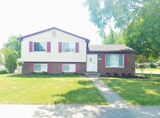 14832 Alma Dr, Sterling Heights, MI