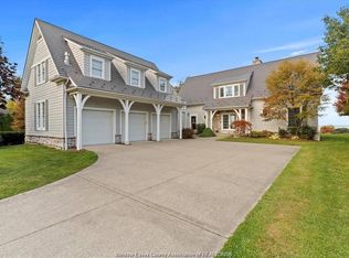 1094 Lilydale Ave, Lakeshore, ON