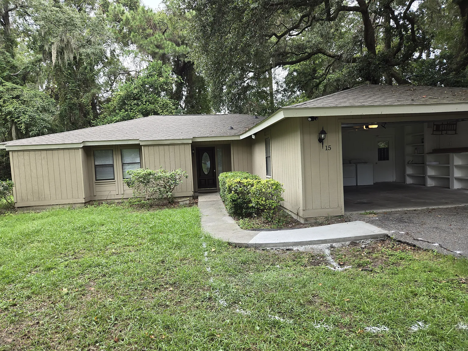 3 bed, 1484 sqft, $3,000 — Photo 2