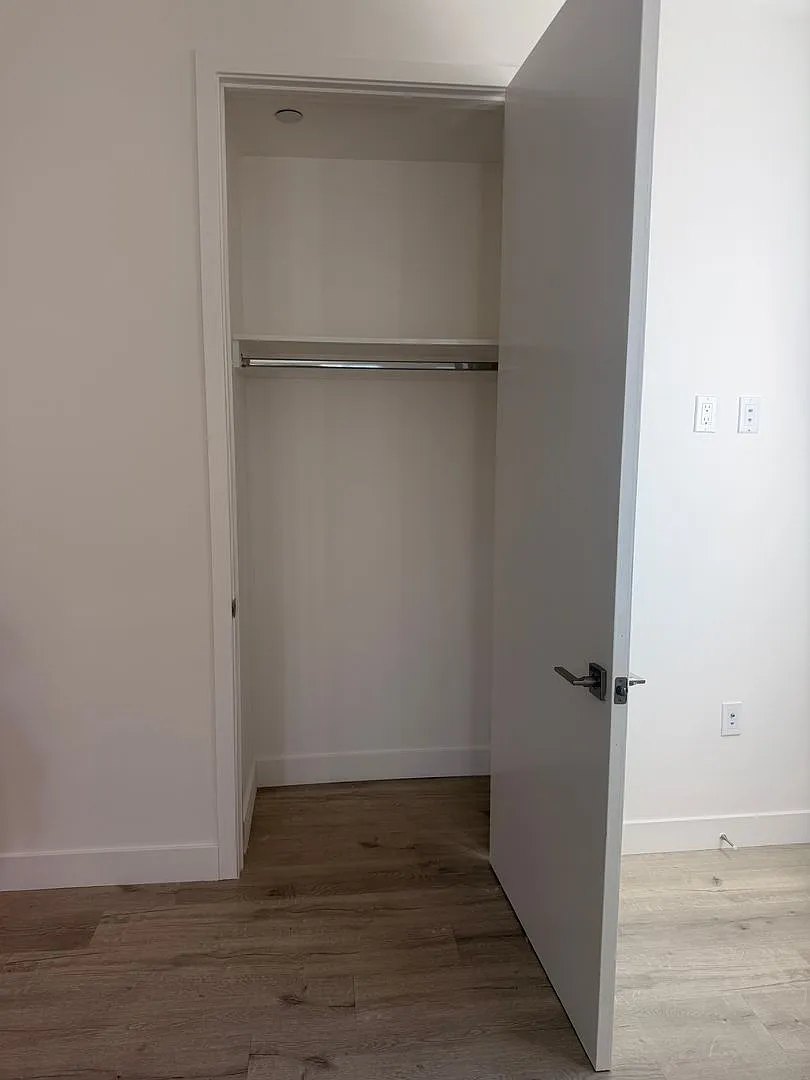 1 bed, 675 sqft, $2,030 — Photo 2