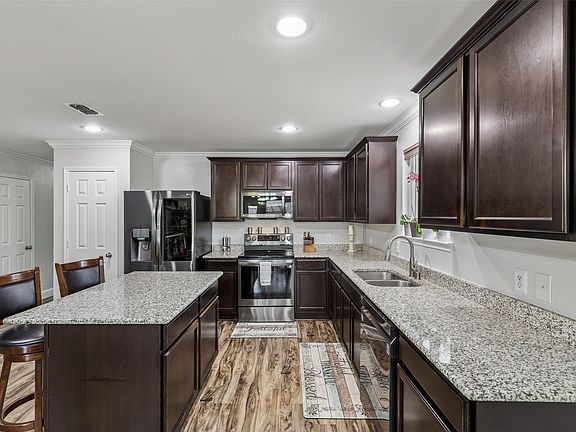 5th image of 3022 Pinyon Pl
