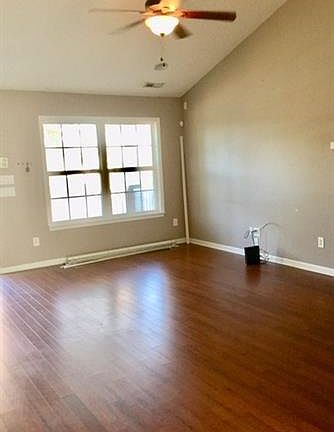 3rd image of 2099 Mallard Creek Dr