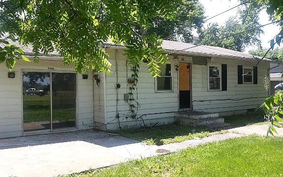 4th image of 809 Saint William Dr
