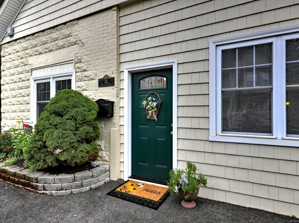 24 Wall Street, Shelton, CT 06484