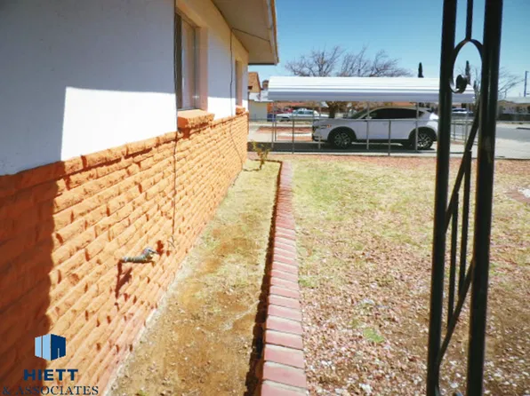 5025 Royal Dr, El Paso, TX 79924