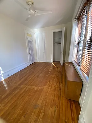 Rented by Gala West Realty LTD | media 6