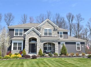 6727 Majestic Oaks Dr, Hudson, OH 44236