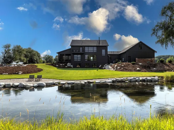 738 Krueger Ln, Corvallis, MT 59828