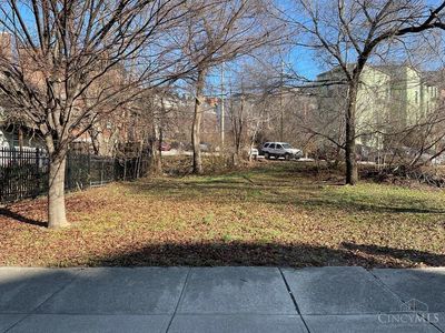 236 E Clifton Ave, Cincinnati, OH, 45202