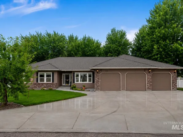1200 Tara Ct, Fruitland, ID 83619