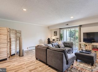 15121 Glade Dr #13-3D, Silver Spring, MD 20906