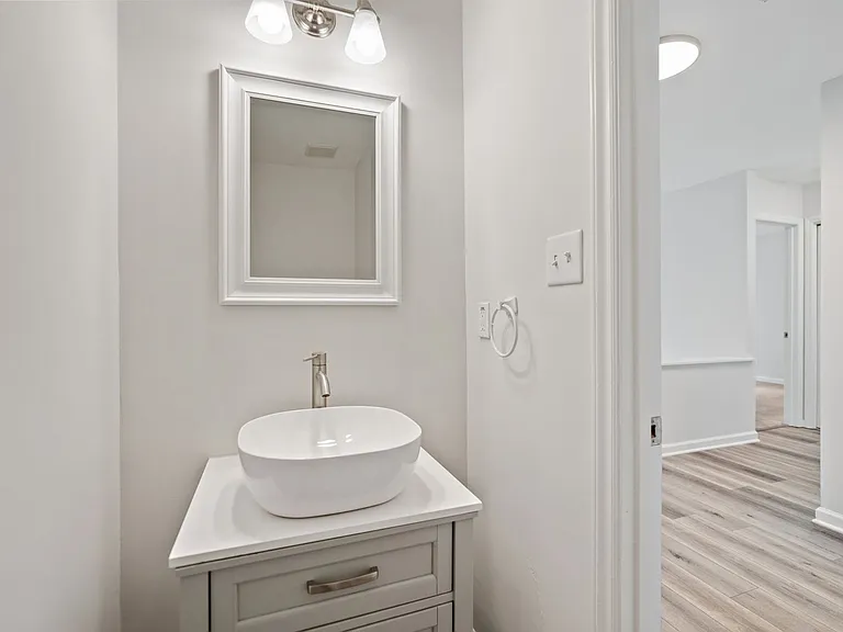 4330 Pin Oak Dr — Photo 15