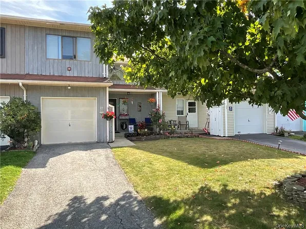 27 Darin Road, Warwick, NY 10990