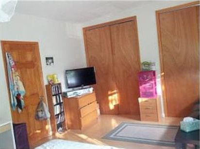5th image of 2861 W 31st St
