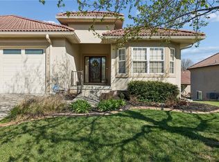 1520 SW Antiquity Dr, Lees Summit, MO 64081