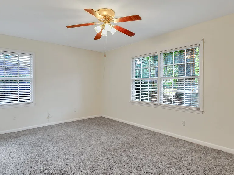 12473 Northwood Rd — Photo 25